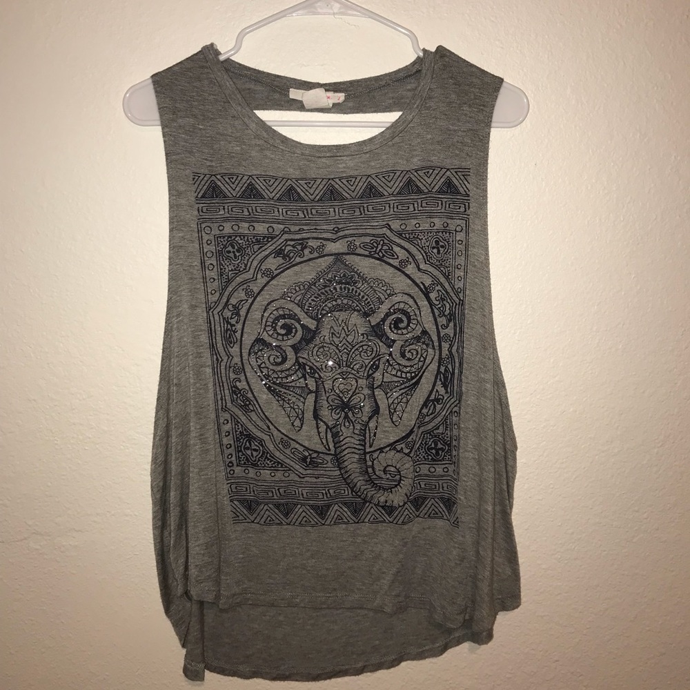 🐘 DARKish GREY TANK TOP WITH AN ELEPHANT 🐘